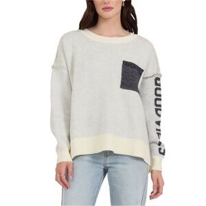 Vintage Havana NWOT “Good Vibes” Oversized Sweater Size Small